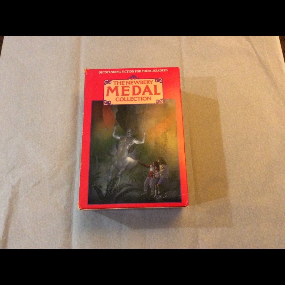 The Newberry Medal Paper Back Book Collection